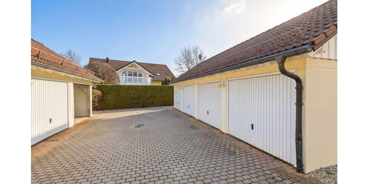 Etagenwohnung Olching - 3 Zimmer, 89 m&sup2;, 1.995&euro; | Angebot:25816396