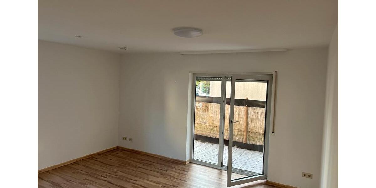 Moderne Einzimmerwohnung mit Terrasse in Mühlhausen 1 zimmer