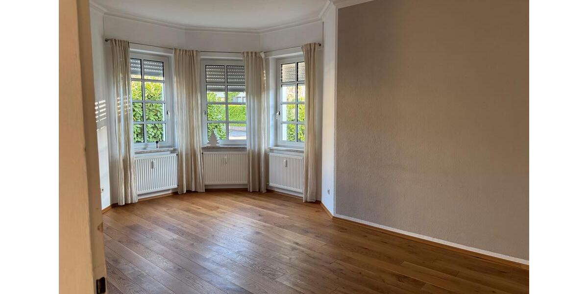 Erdgeschoßwohnung Bad Kreuznach Bad Münster am Stein-Ebernburg - 3 Zimmer, 80 m&sup2;, 1.200&euro; | Angebot:25793721