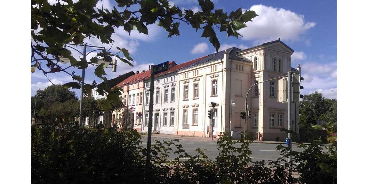 Wohnung zum Mieten in Teterow 637 € 98 m² 4 zimmer