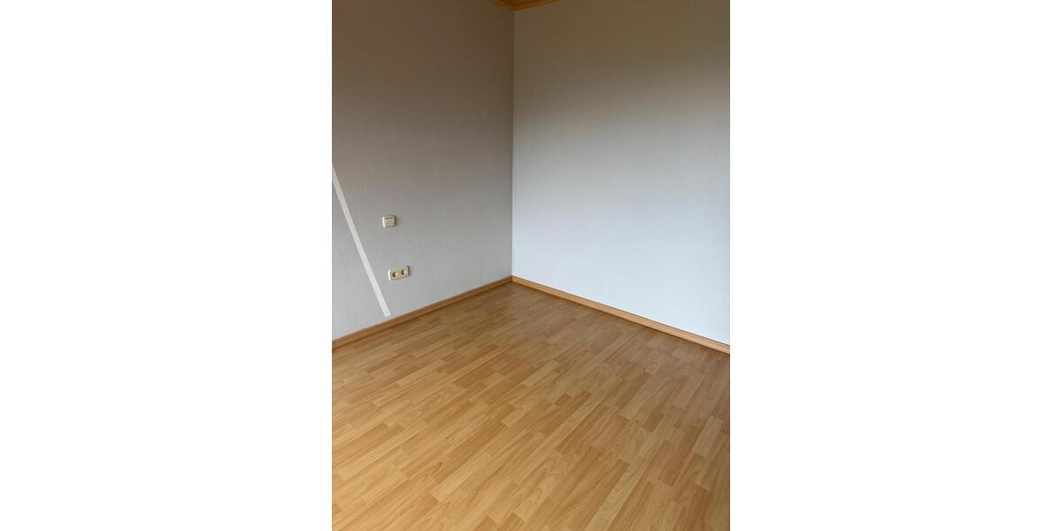 Etagenwohnung Oberzent - 2 Zimmer, 63 m&sup2;, 600&euro; | Angebot:26698330