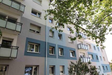 Wohnung Pforzheim Nordstadt - 3 Zimmer, 67 m&sup2;, 639&euro; | Angebot:24906991