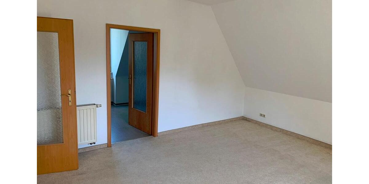 Dachgeschoßwohnung Jüterbog - 2 Zimmer, 52 m&sup2;, 340&euro; | Angebot:26665229