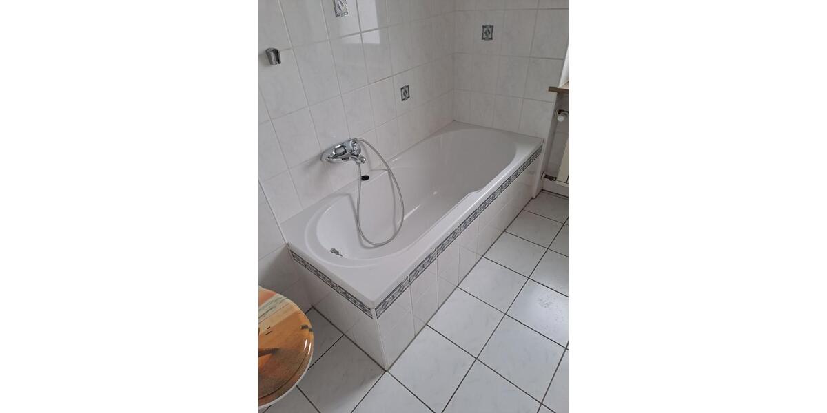 Etagenwohnung Geroldsgrün - 5 Zimmer, 135 m&sup2;, 740&euro; | Angebot:26102587