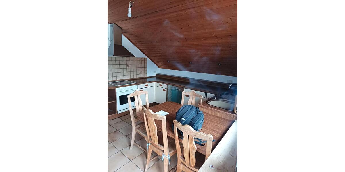 Dachgeschoßwohnung Lohr am Main - 3 Zimmer, 63 m&sup2;, 850&euro; | Angebot:24742150