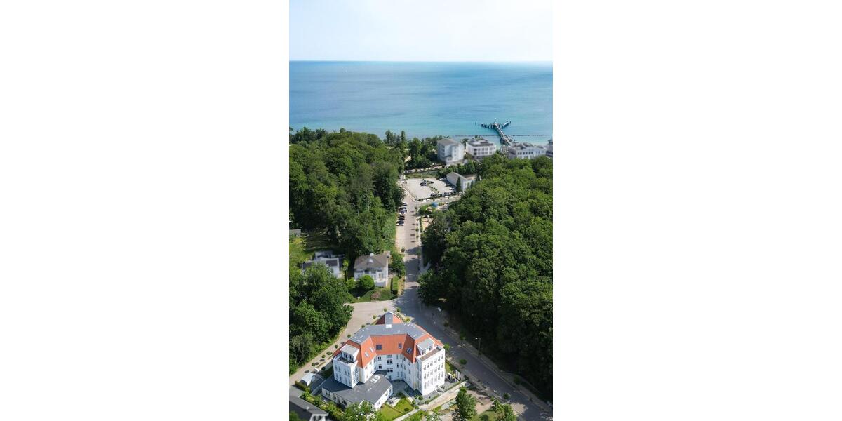 51m² Altbauwohnung, 2 Zimmer + EBK + Terrasse (Rügen Sellin) 2 zimmer