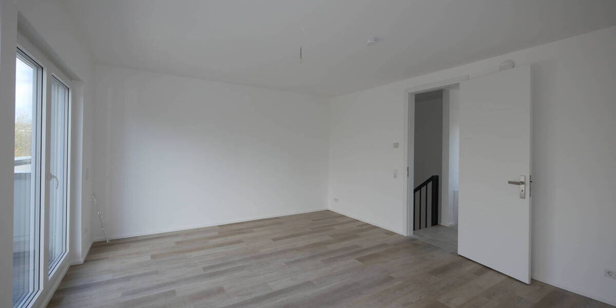 Reihenmittelhaus Remscheid Süd - 4 Zimmer, 130 m&sup2;, 1.850&euro; | Angebot:20967721