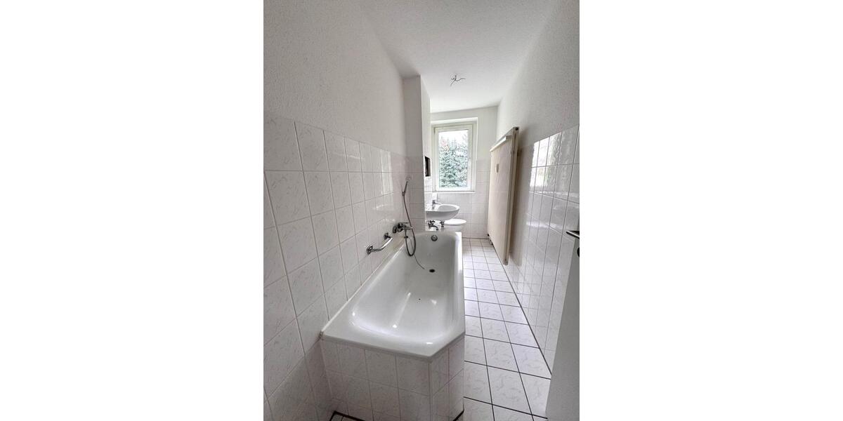 Etagenwohnung Hainichen - 2 Zimmer, 49 m&sup2;, 270&euro; | Angebot:25838338
