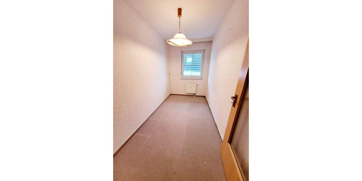 Etagenwohnung Kerpen - 3 Zimmer, 125 m&sup2;, 1.400&euro; | Angebot:24547341