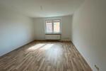 frisch renovierte Wohnung wartet auf neuen Mieter zimmer