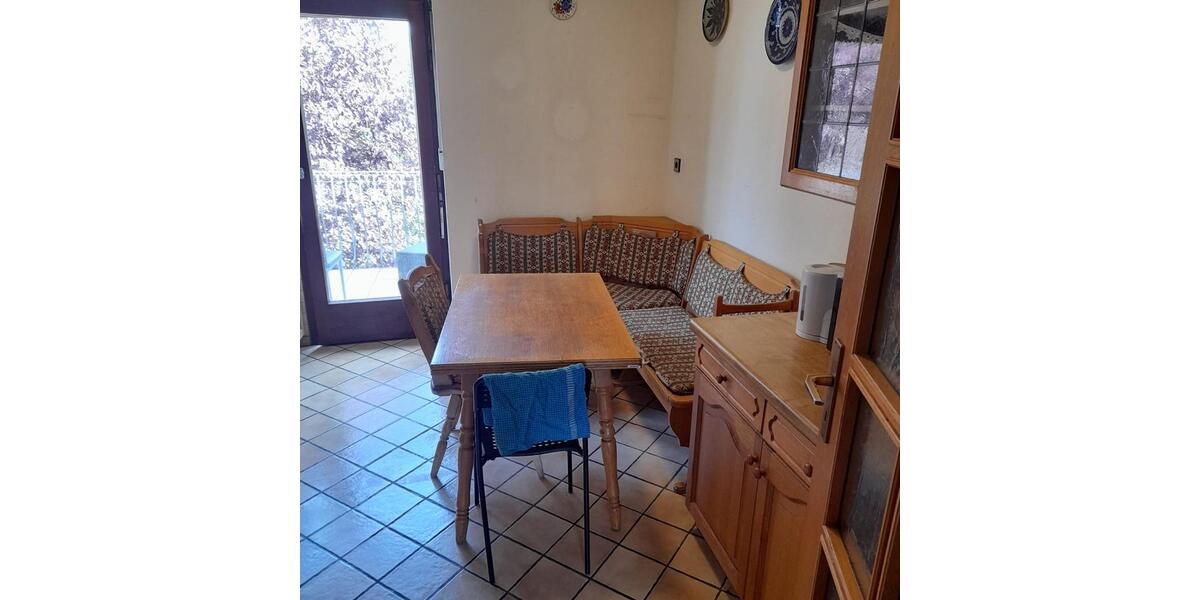 Möblierte Monteurwohnung und Einzelzimmer zu vermieten 5 zimmer