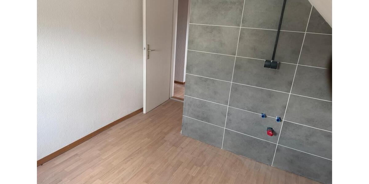 Dachgeschoßwohnung Schwäbisch Gmünd - 3 Zimmer, 75 m&sup2;, 840&euro; | Angebot:26596157