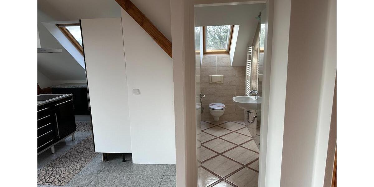 Großzügige 4-Zimmer-Wohnung mit Loft und Holzbalkendecke 4 zimmer