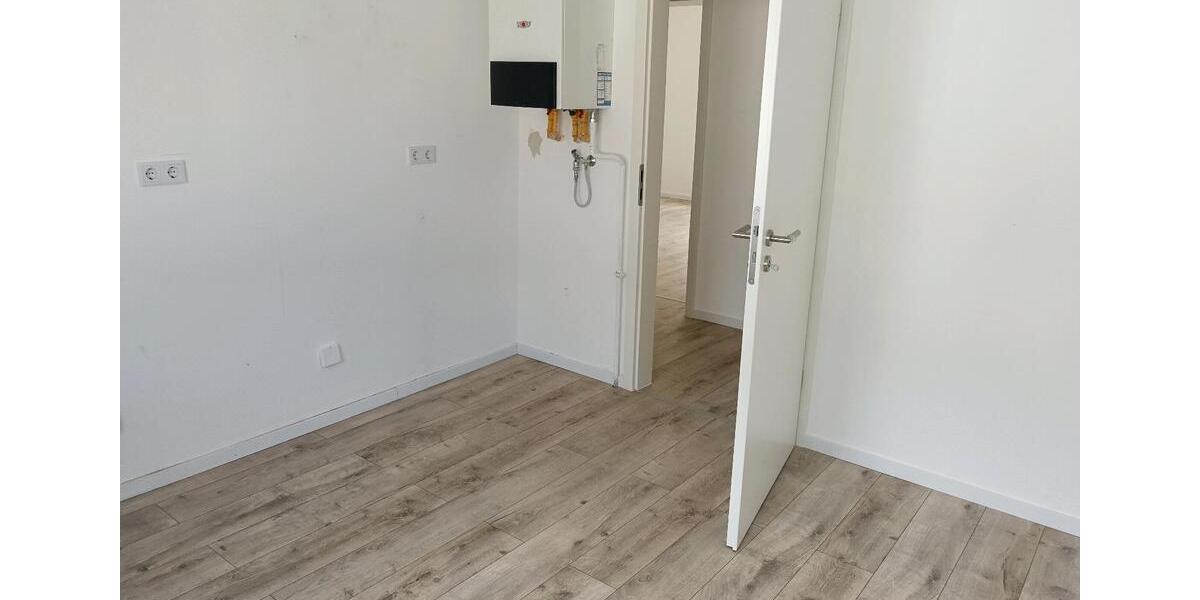 Hochparterre Lüdenscheid - 3 Zimmer, 80 m&sup2;, 800&euro; | Angebot:26561730