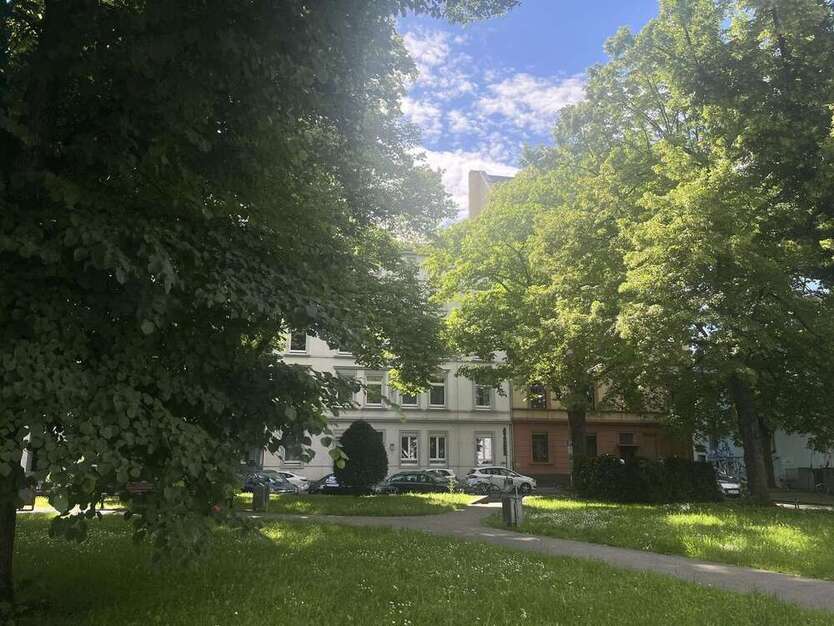 Wohnung zum Mieten in Frankfurt am Main 1.290 € 57.81 m²