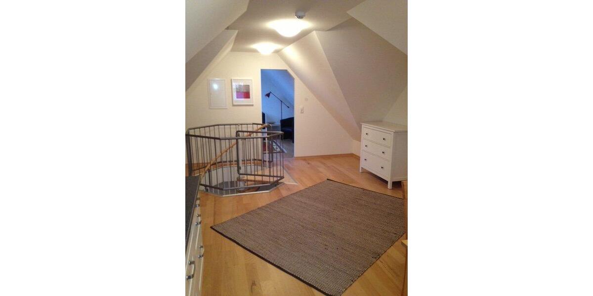 Dachgeschoßwohnung Lohmar - 2 Zimmer, 40 m&sup2;, 525&euro; | Angebot:26679361