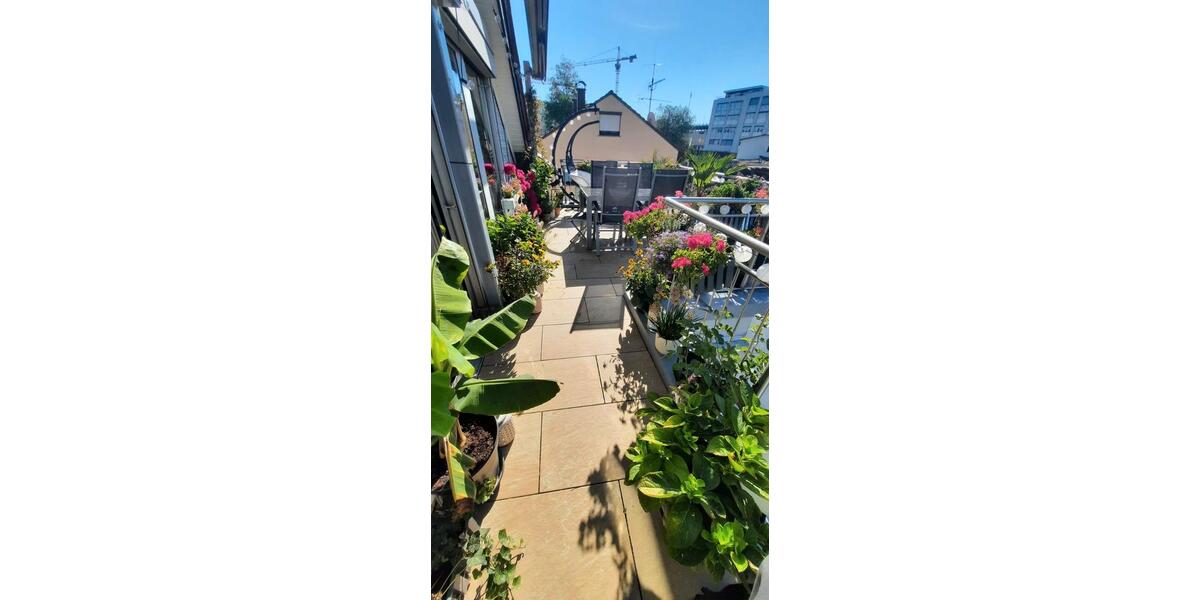 Dachgeschoßwohnung Leonberg - 3 Zimmer, 95 m&sup2;, 1.150&euro; | Angebot:26623416
