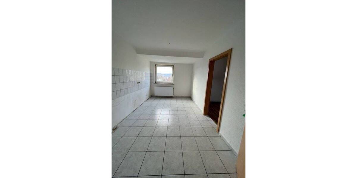 Etagenwohnung Holzminden Allersheim - 4 Zimmer, 80 m&sup2;, 410&euro; | Angebot:26778209