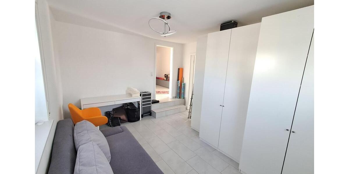 Etagenwohnung Bergisch Gladbach Alt-Frankenforst - 4 Zimmer, 140 m&sup2;, 1.820&euro; | Angebot:25079589