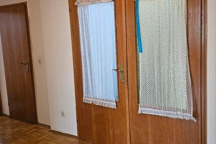 Wohnung Oberhausen Alt-Oberhausen - 3 Zimmer, 110 m&sup2;, 1.500&euro; | Angebot:26042758