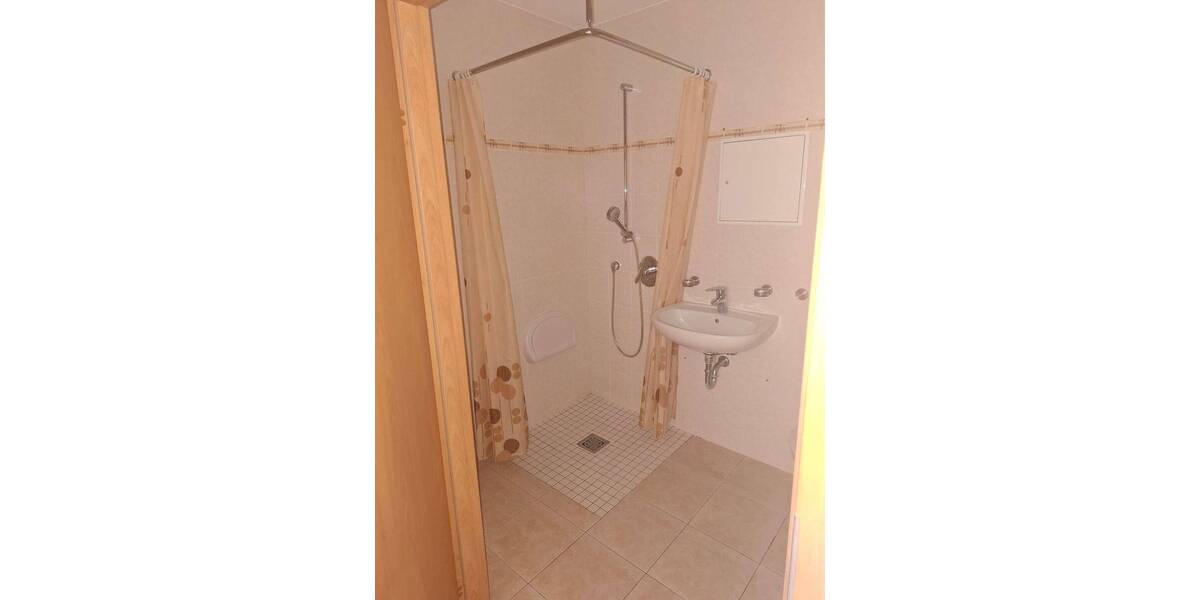Etagenwohnung Zeulenroda-Triebes Zeulenroda - 2 Zimmer, 54 m&sup2;, 295&euro; | Angebot:26798575