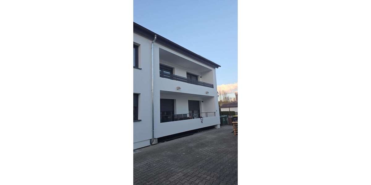 Etagenwohnung Markgröningen - 2.5 Zimmer, 80 m&sup2;, 1.175&euro; | Angebot:25880523