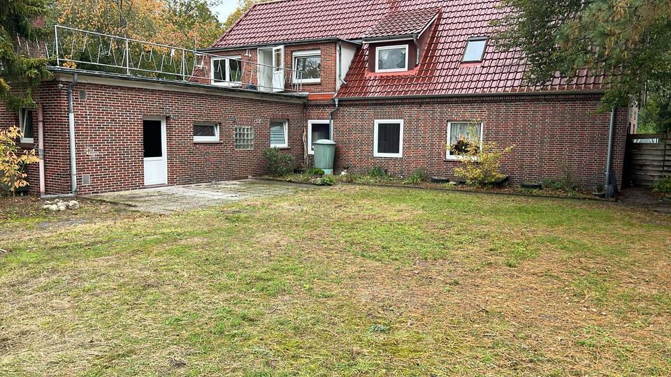 Dachgeschoßwohnung Edewecht - 3 Zimmer, 94 m&sup2;, 800&euro; | Angebot:25872614