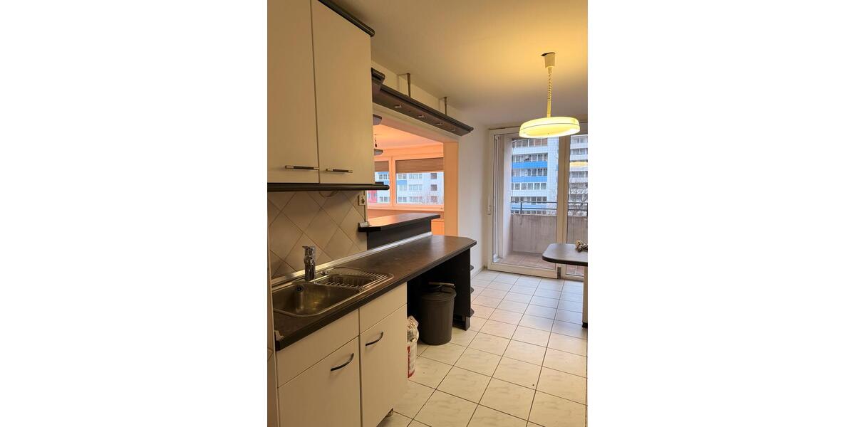 Etagenwohnung Maintal - 3 Zimmer, 100 m&sup2;, 1.850&euro; | Angebot:24535665