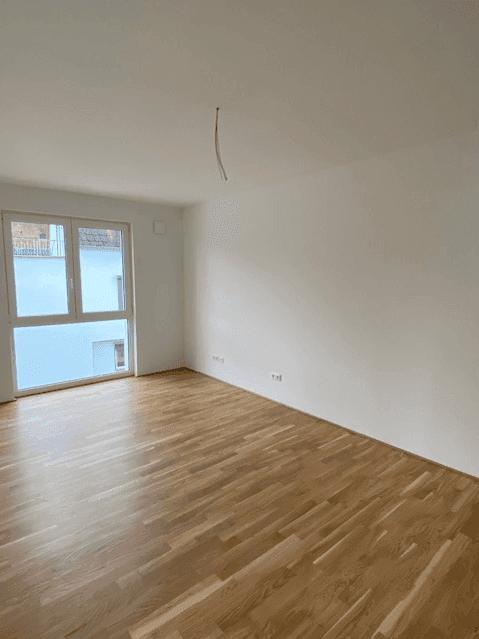 Bad Kreuznach-WEST: moderne, helle, großzügige 3-Zimmerwohnung, mit Balkon und Blick ins Grüne