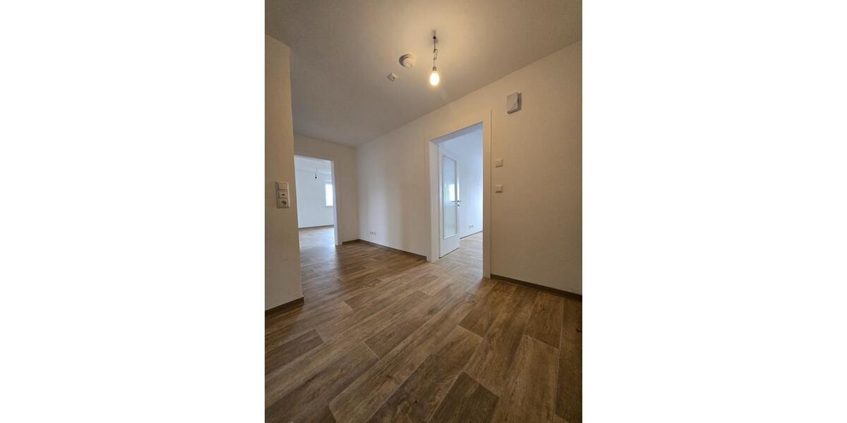 Dachgeschoßwohnung Ebelsbach - 3 Zimmer, 490&euro; | Angebot:22230792