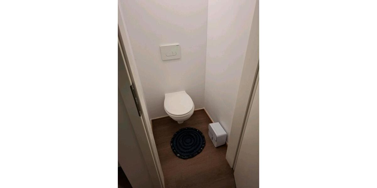 Wohnen auf Zeit Biebertal - 9 Zimmer, 15 m&sup2;, 399&euro; | Angebot:26120215