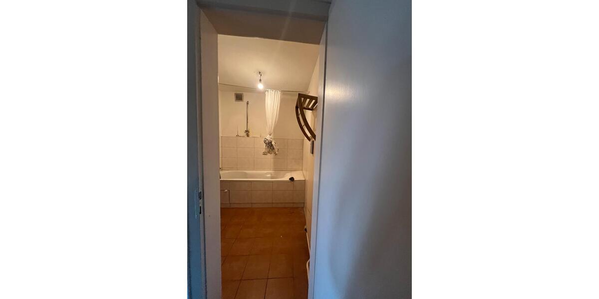 Dachgeschoßwohnung Bremen Neustadt - 1 Zimmer, 42 m&sup2;, 748&euro; | Angebot:24727906