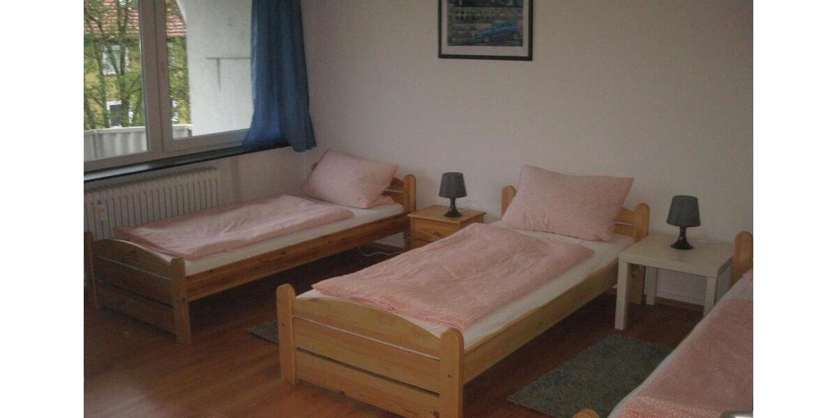 Wohnen auf Zeit Kassel - 4 Zimmer, 80 m&sup2;, 120&euro; | Angebot:24678407
