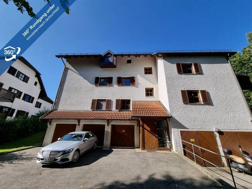 Leben unterm Dach 2-Zimmer-Dachgeschoßwohnung mit überdachten Freisitzt und AtRIUm
