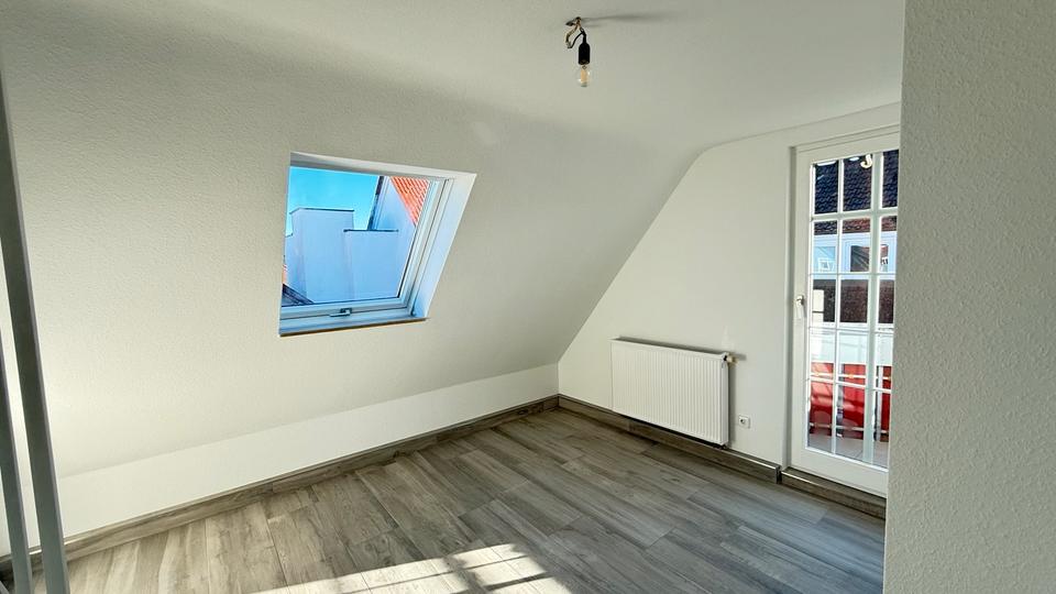Dachgeschoßwohnung Baiersbronn - 4 Zimmer, 90 m&sup2;, 1.350&euro; | Angebot:26030760