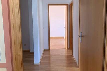 Wohnung Neustadt an der Aisch Neustadt - 3 Zimmer, 86 m&sup2;, 790&euro; | Angebot:24593743