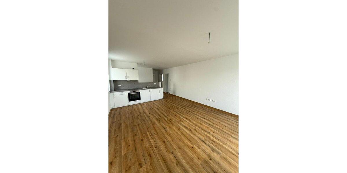 Etagenwohnung Kemnath - 3 Zimmer, 71 m&sup2;, 805&euro; | Angebot:25986424