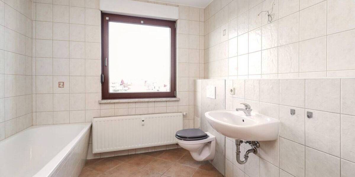 Etagenwohnung Stendal Altstadt - 3 Zimmer, 86 m&sup2;, 597&euro; | Angebot:25743997