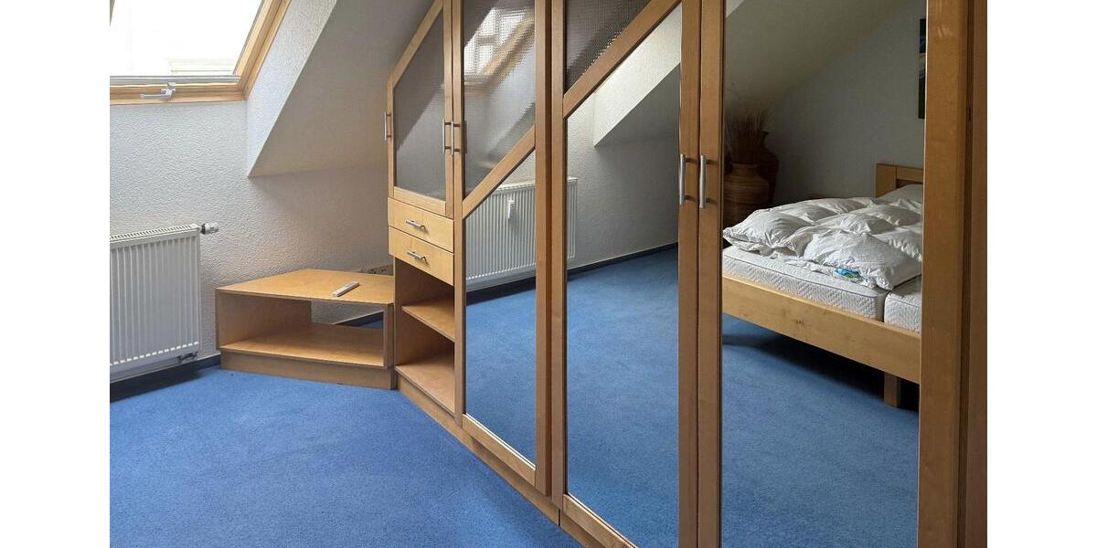 Dachgeschoßwohnung Sangerhausen - 2.5 Zimmer, 950&euro; | Angebot:22685452