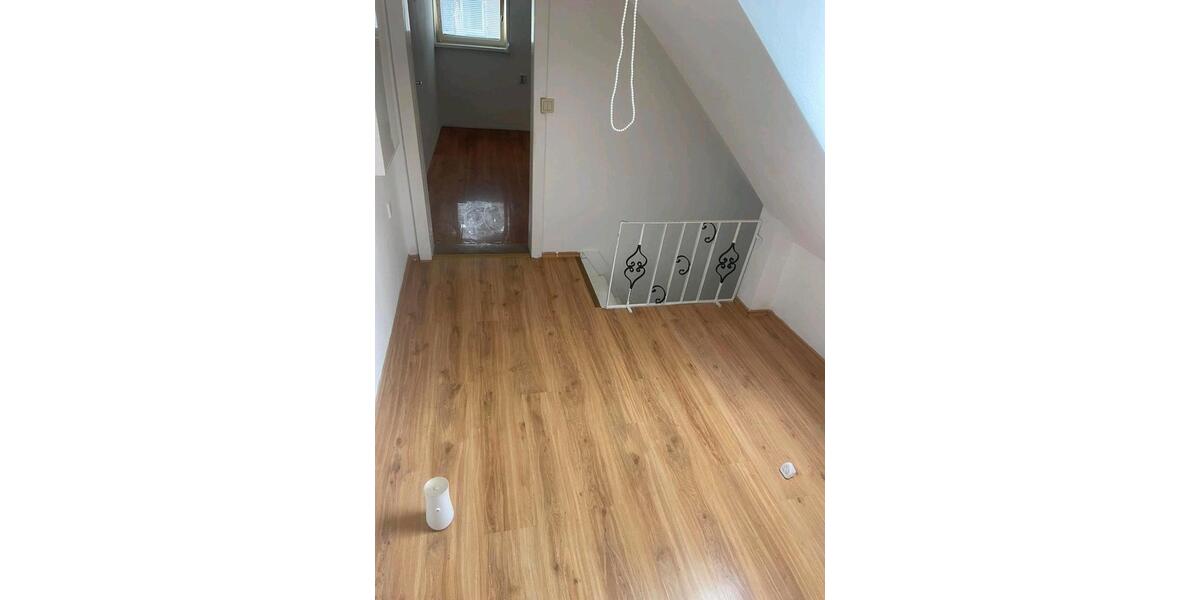 Etagenwohnung Neckargerach - 3 Zimmer, 48 m&sup2;, 600&euro; | Angebot:26691646