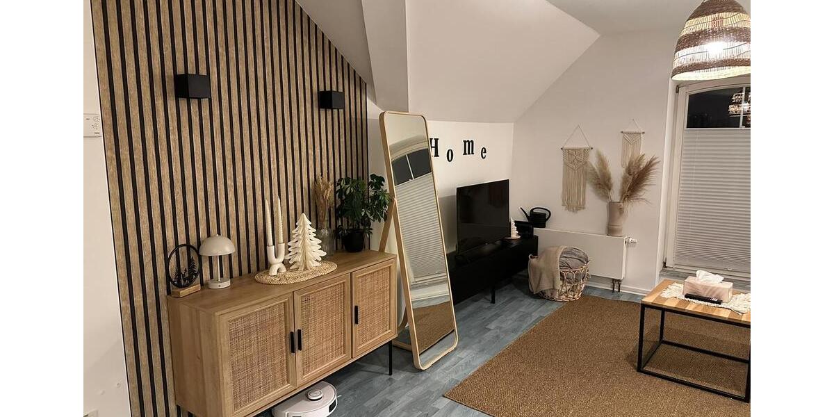 Wohnen mit Stil - Moderne DG Wohnung in Wallerfangen 2 zimmer