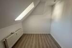 Dachgeschoßwohnung Reichenbach im Vogtland - 4 Zimmer, 77 m&sup2;, 420&euro; | Angebot:26168702