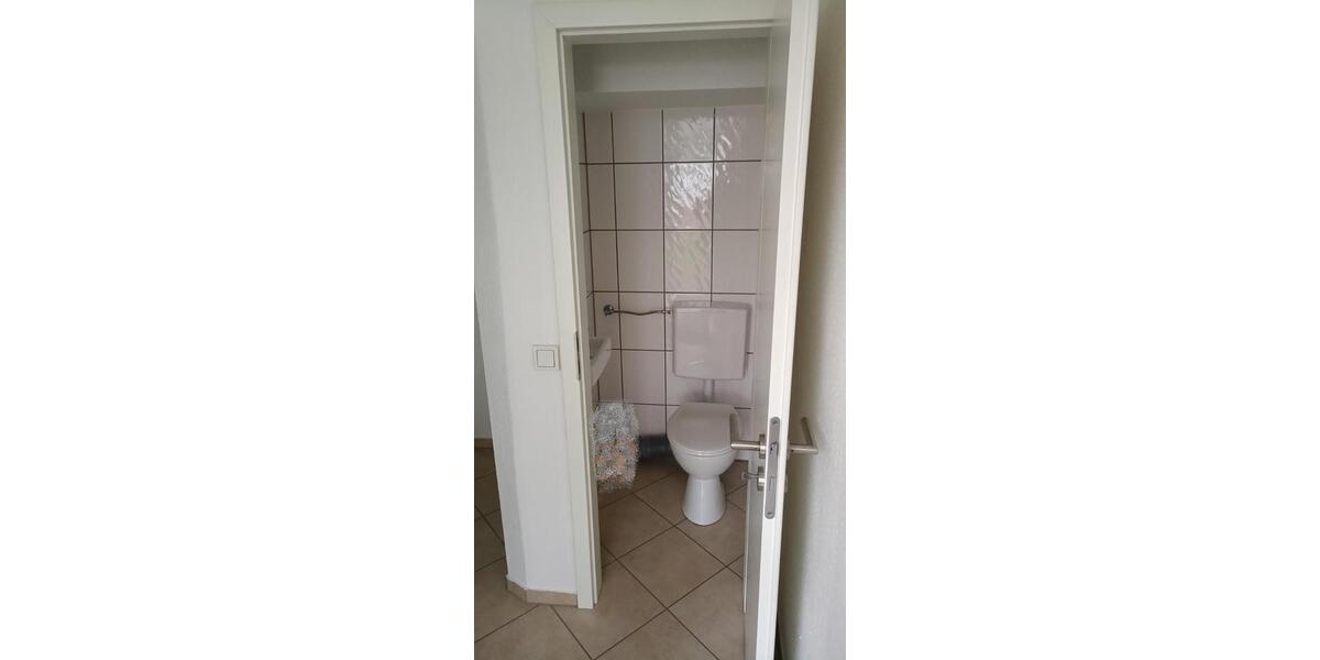 Erdgeschoßwohnung Einbeck - 4 Zimmer, 101 m&sup2;, 590&euro; | Angebot:26676495
