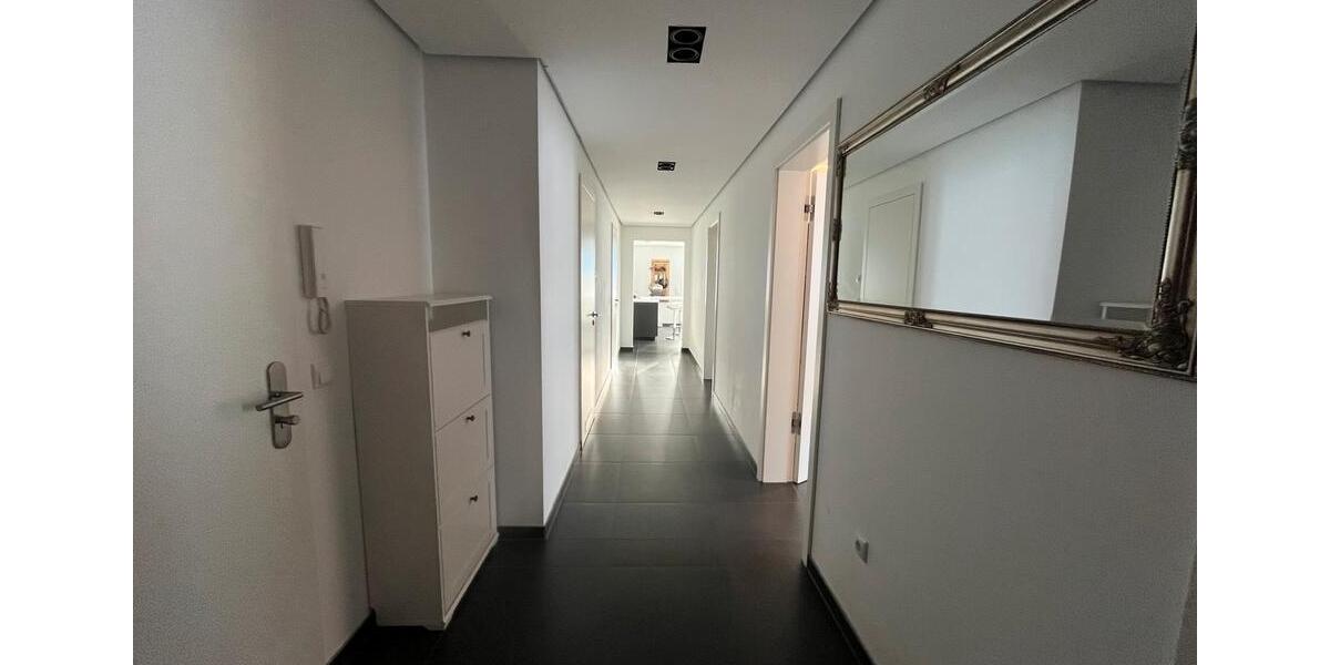 Etagenwohnung Sassenburg - 4 Zimmer, 125 m&sup2;, 1.330&euro; | Angebot:24440085
