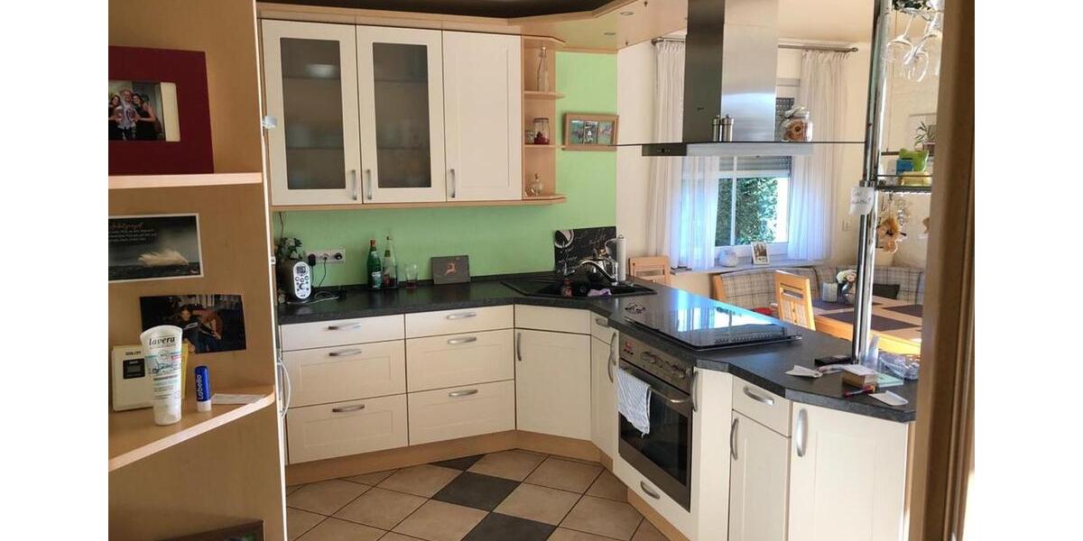 Einfamilienhaus Einbeck - 7 Zimmer, 220 m&sup2;, 1.890&euro; | Angebot:24976077