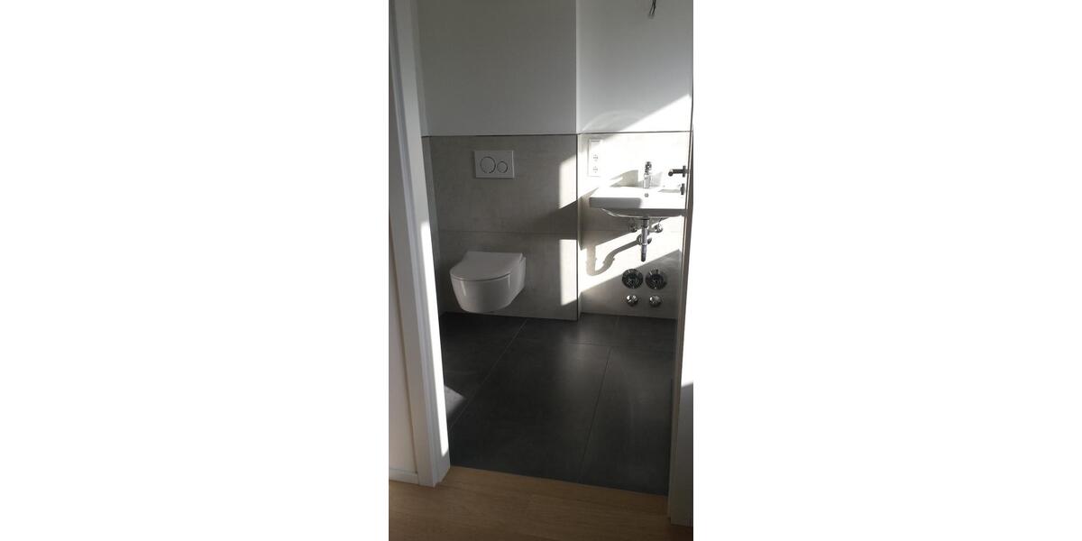 Erdgeschoßwohnung Wuppertal Eckbusch - 2 Zimmer, 60 m&sup2;, 900&euro; | Angebot:24563901