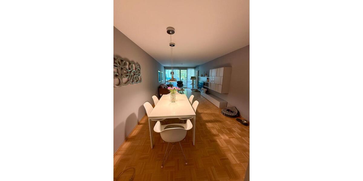 Wohnen auf Zeit Karlsruhe Beiertheim-Bulach - 4 Zimmer, 107 m&sup2;, 2.400&euro; | Angebot:26237687