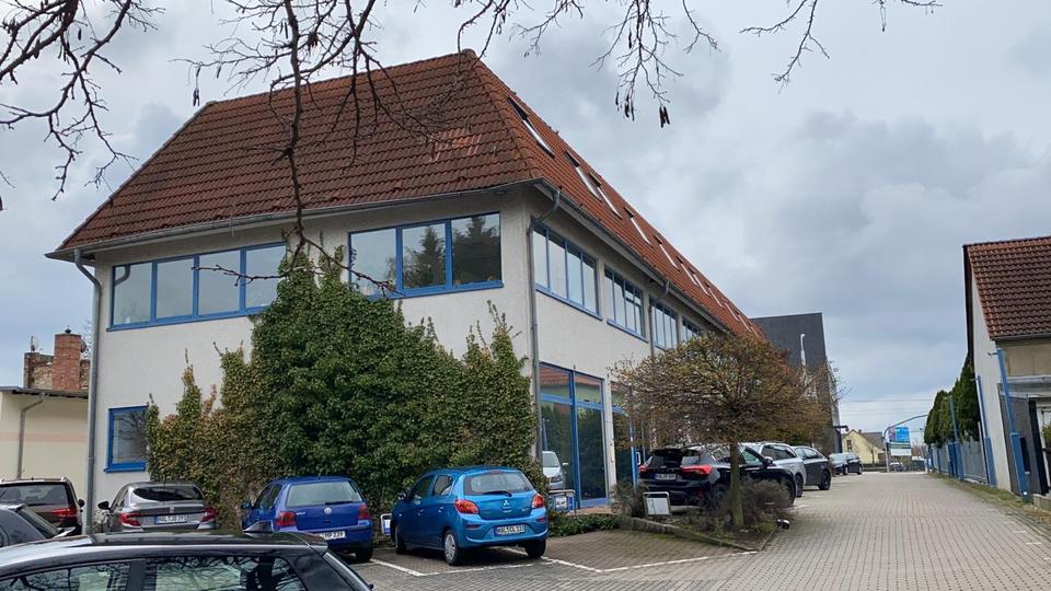 Dachgeschoßwohnung Halle (Saale) Büschdorf - 1 Zimmer, 36 m&sup2;, 326&euro; | Angebot:25232851