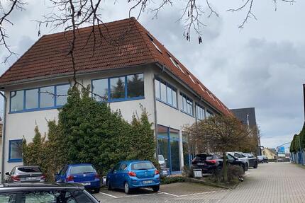 Wohnung Halle (Saale) Büschdorf - 1 Zimmer, 36 m&sup2;, 326&euro; | Angebot:25232851