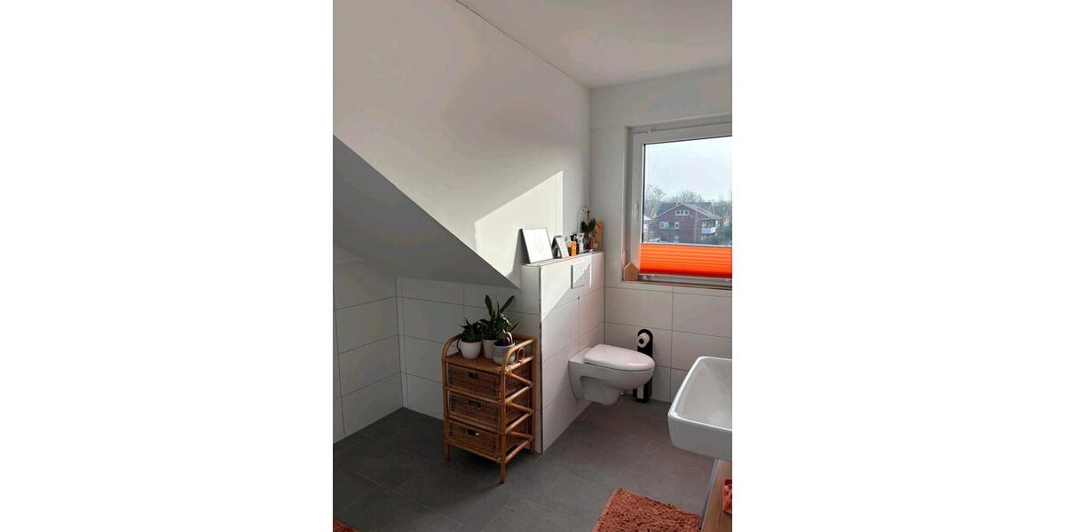 Dachgeschoßwohnung Gescher - 4 Zimmer, 90 m&sup2;, 990&euro; | Angebot:26321489